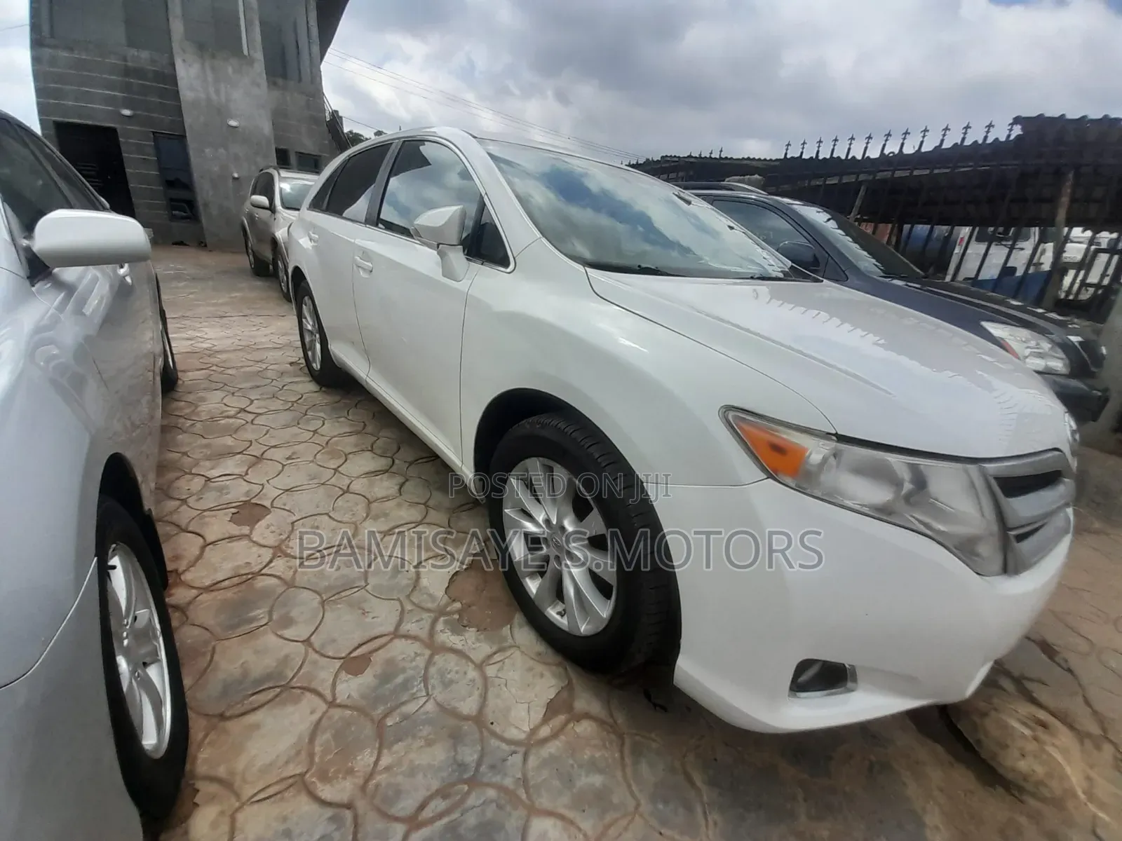 Toyota Venza LE 4dr Wagon (2.7L 4cyl 6A) 2014 White