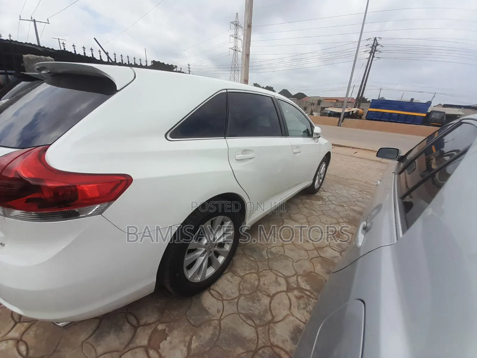 Toyota Venza LE 4dr Wagon (2.7L 4cyl 6A) 2014 White
