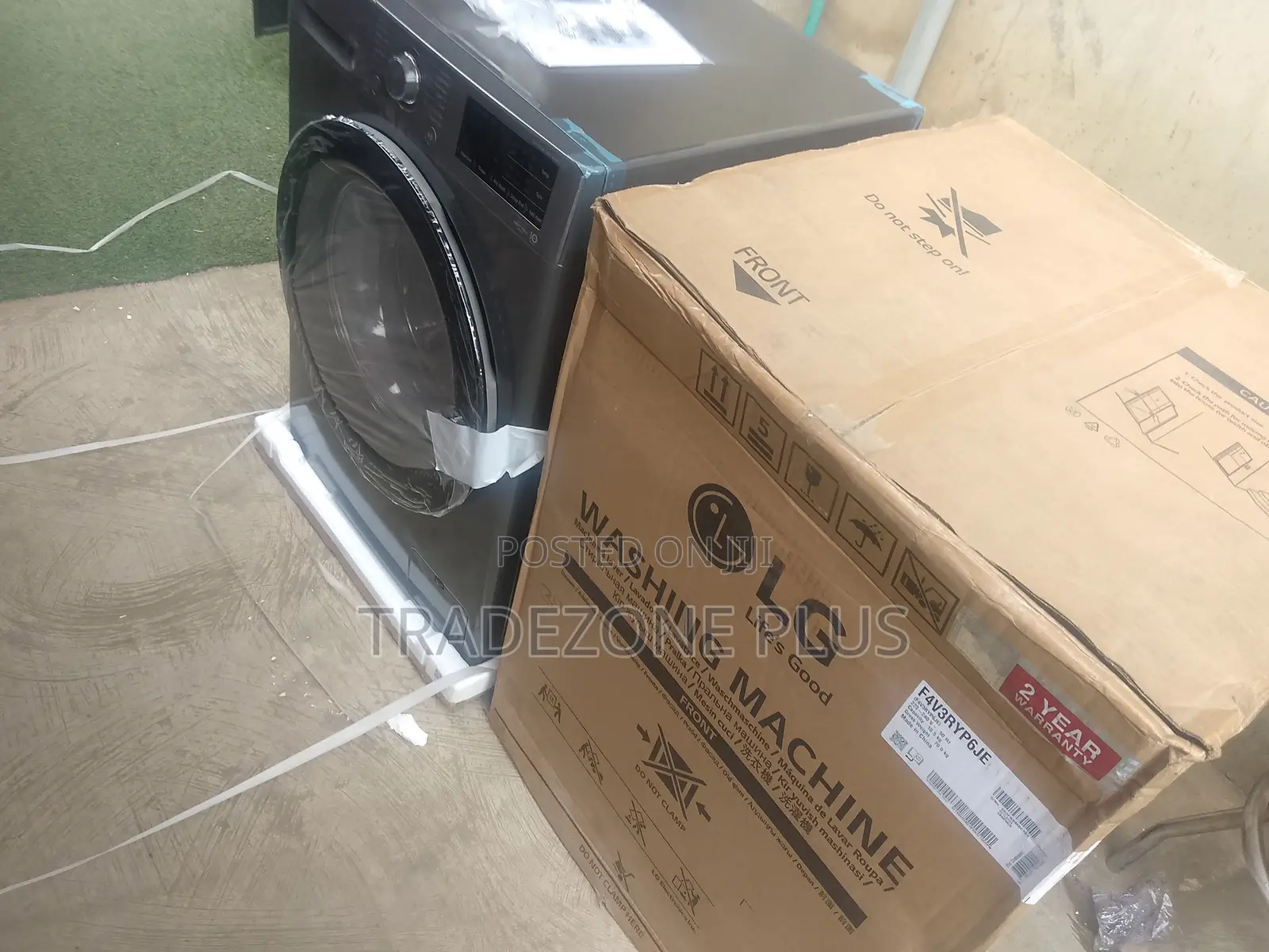 LG 10.5kg Washing Machine – Convenient Home Laundry