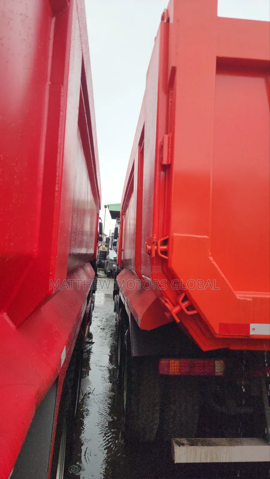 Super Clean High Grade Tokunbo Howo Dump Truck