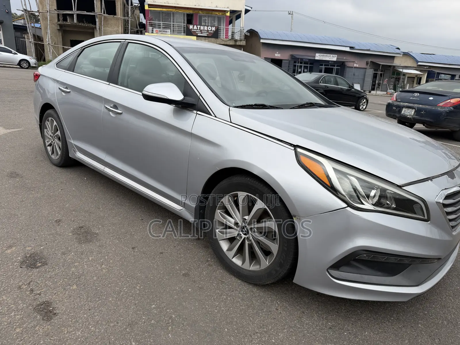 Hyundai Sonata SE 4dr Sedan (2.4L 4cyl 6A) 2015 Silver