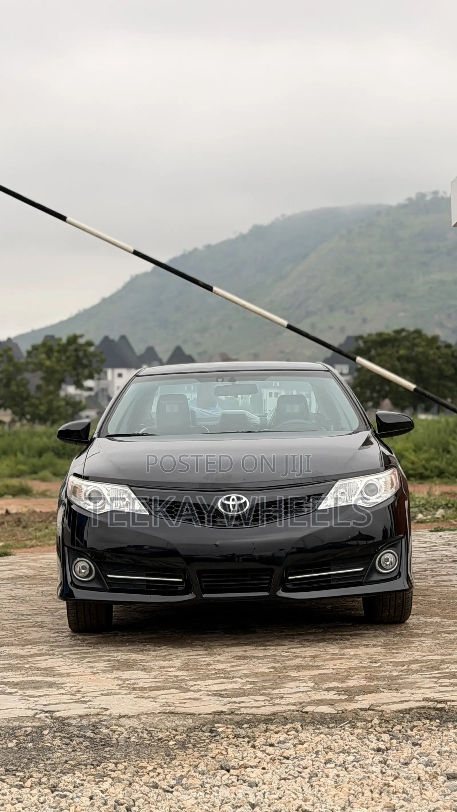 Toyota Camry SE 4dr Sedan (2.5L 4cyl 6A) 2014 Black