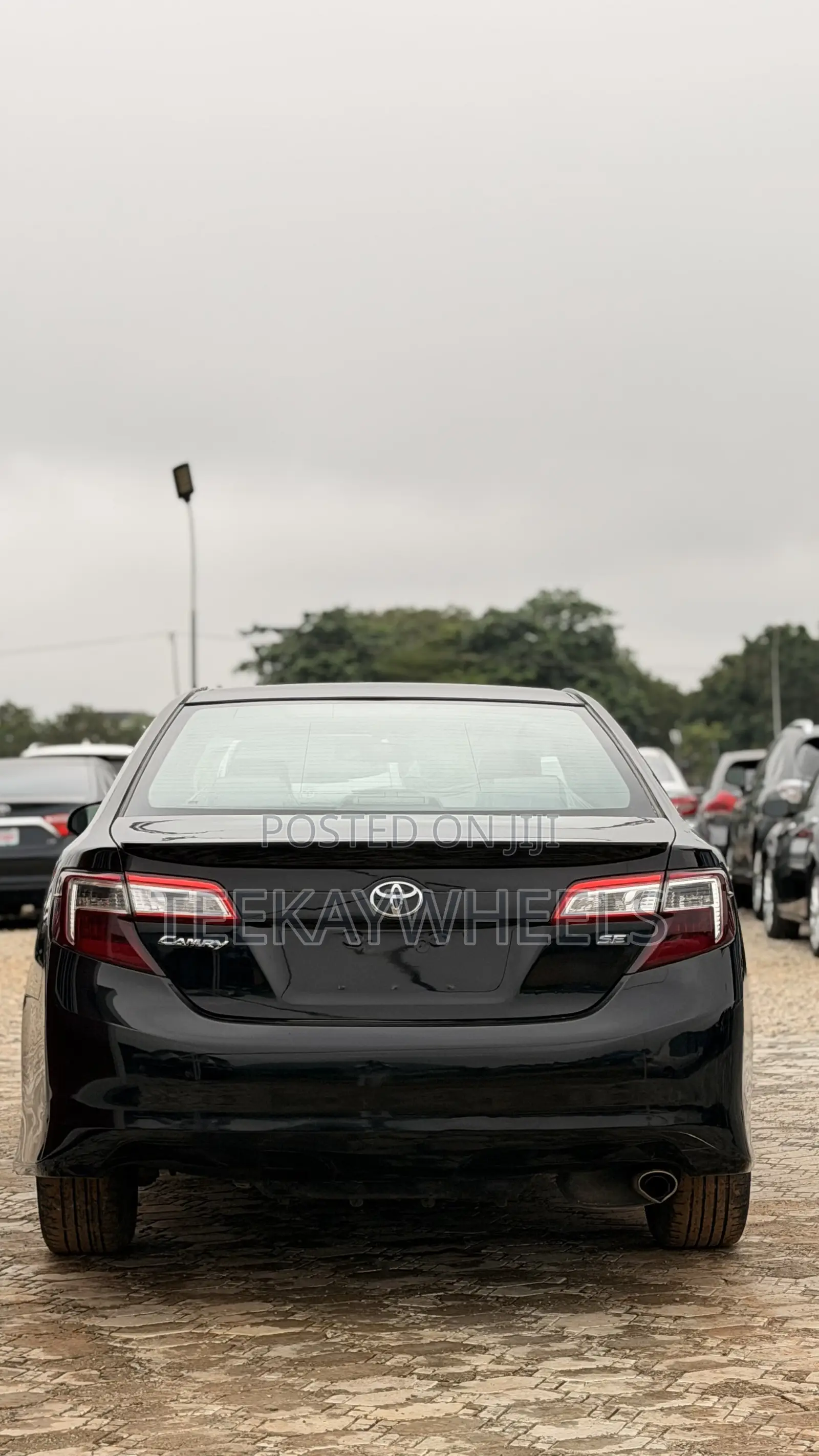 Toyota Camry SE 4dr Sedan (2.5L 4cyl 6A) 2014 Black