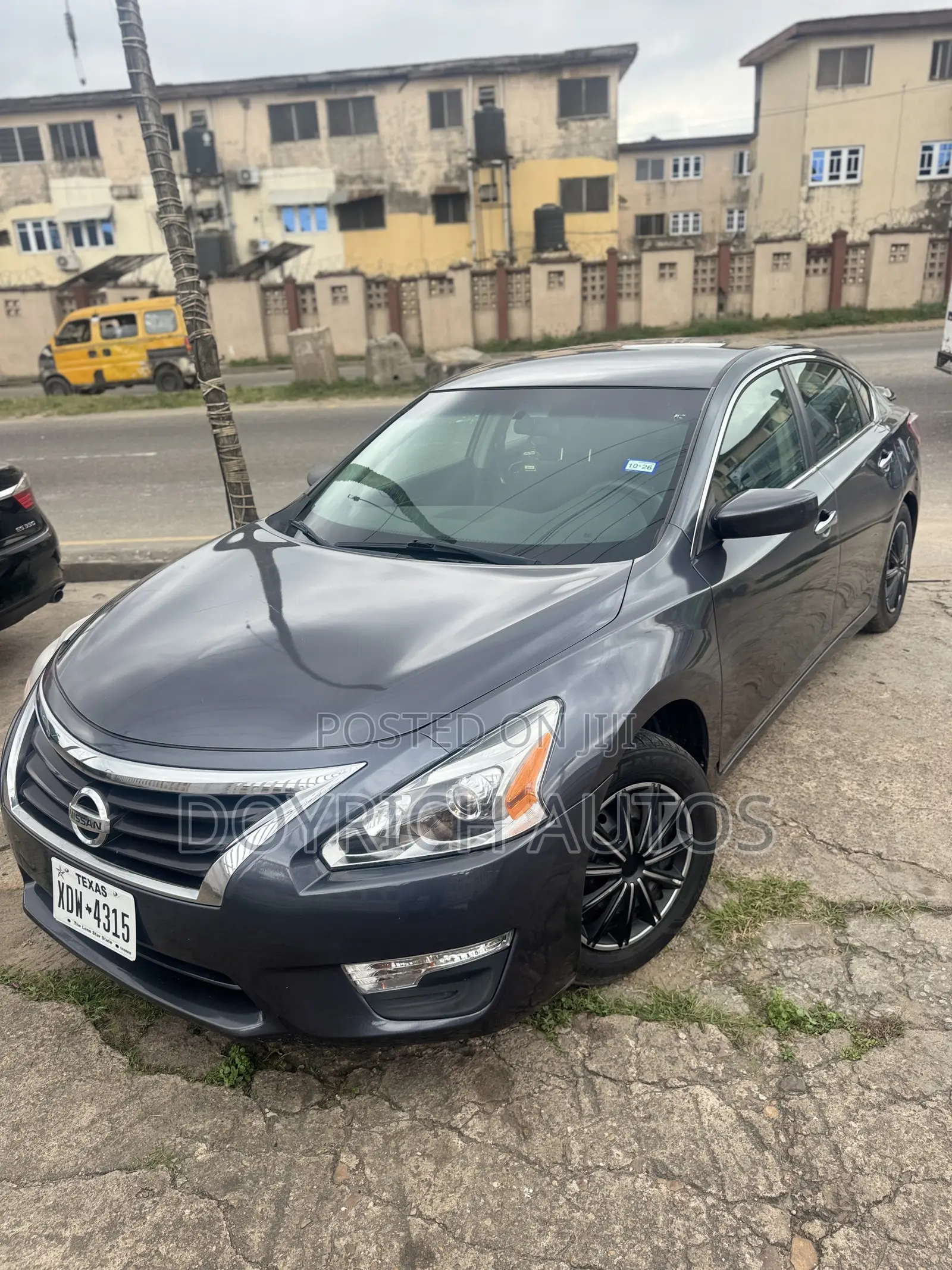 Nissan Altima Sedan 2.5 SV 2013 Gray