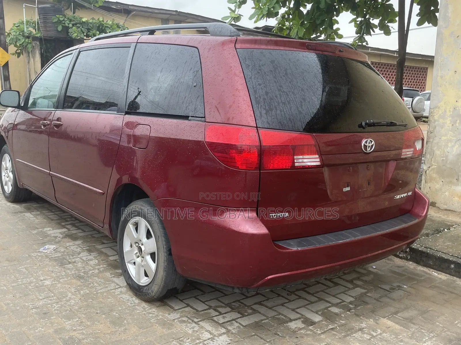 Toyota Sienna LE AWD 2005 Red