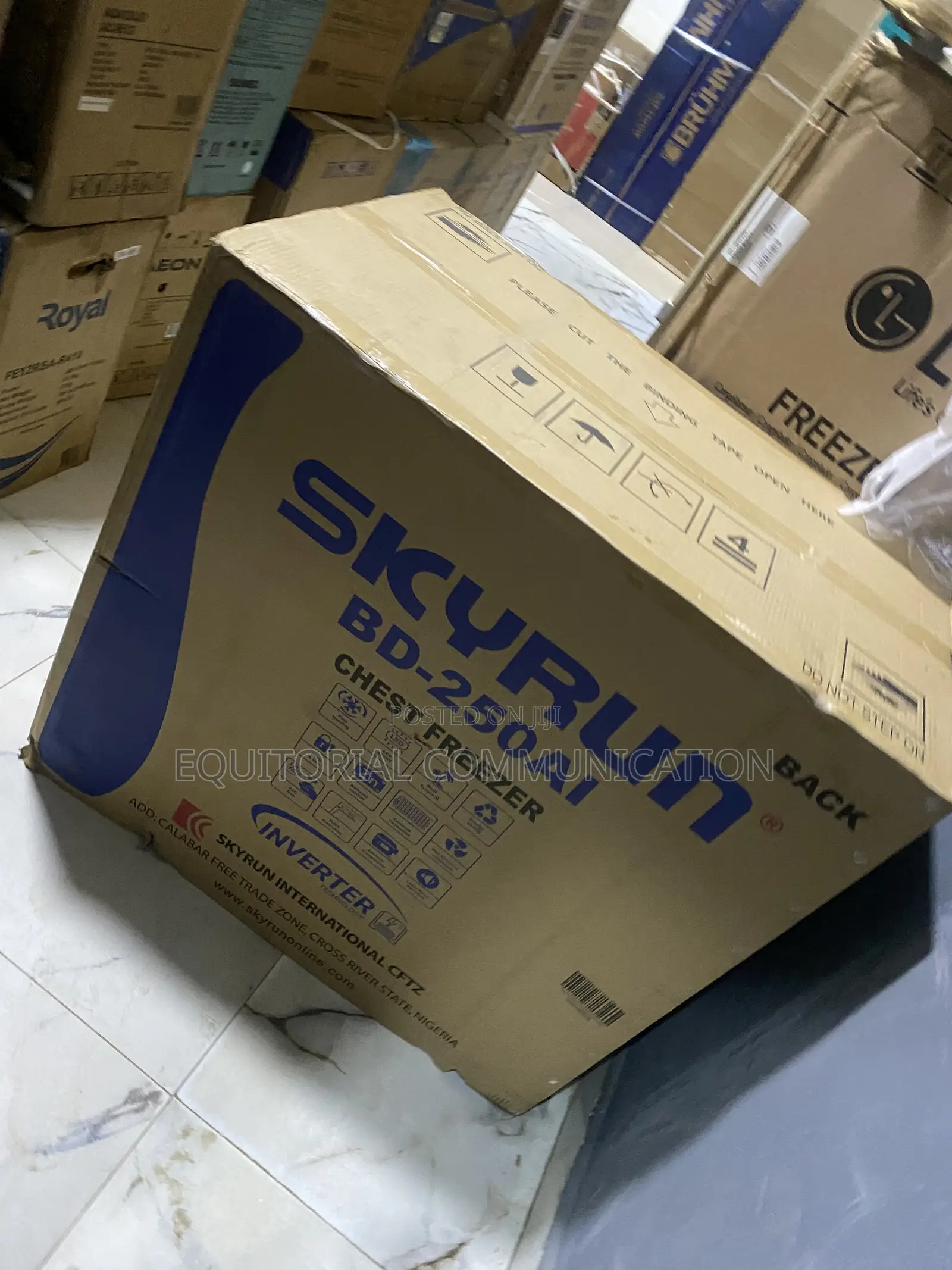 Skyrun 200L Chest Freezer Inverter BD-250AI Storage Unit