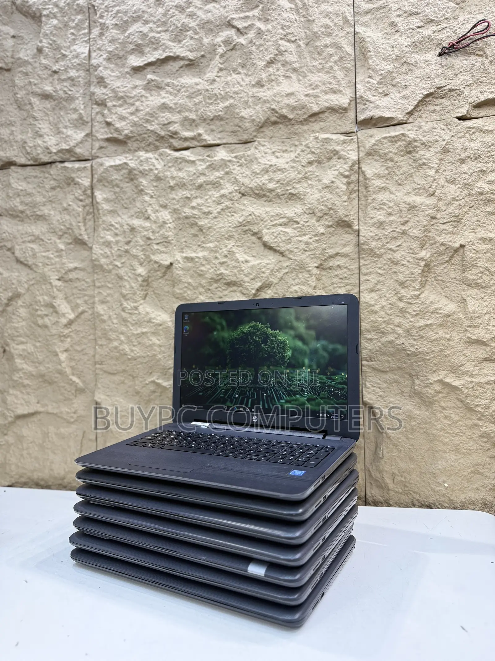 Laptop HP 15 4GB Intel Pentium HDD+SSD 500GB