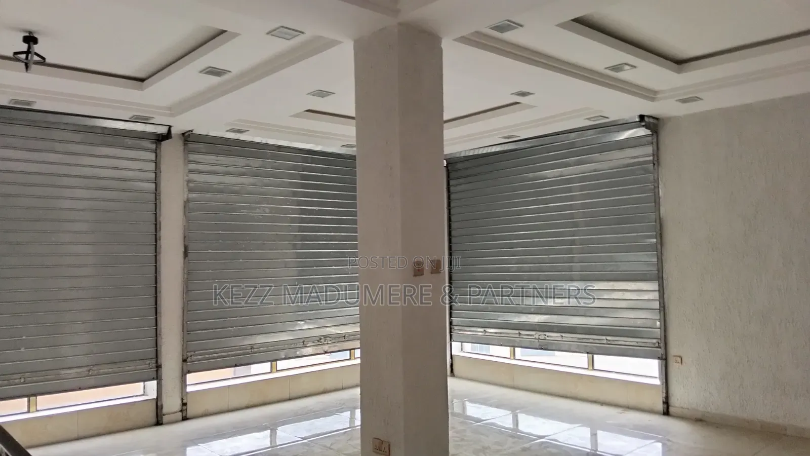 To Let : Standard Duplex Shop at Eliozu , Ph