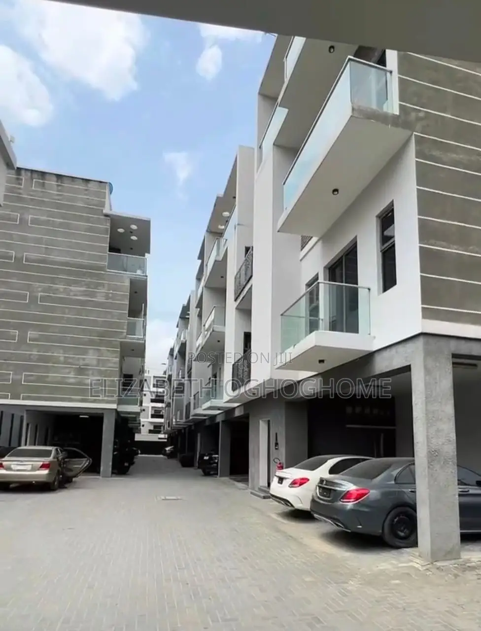 Furnished Mini Flat in Lekki Phase 1 for rent