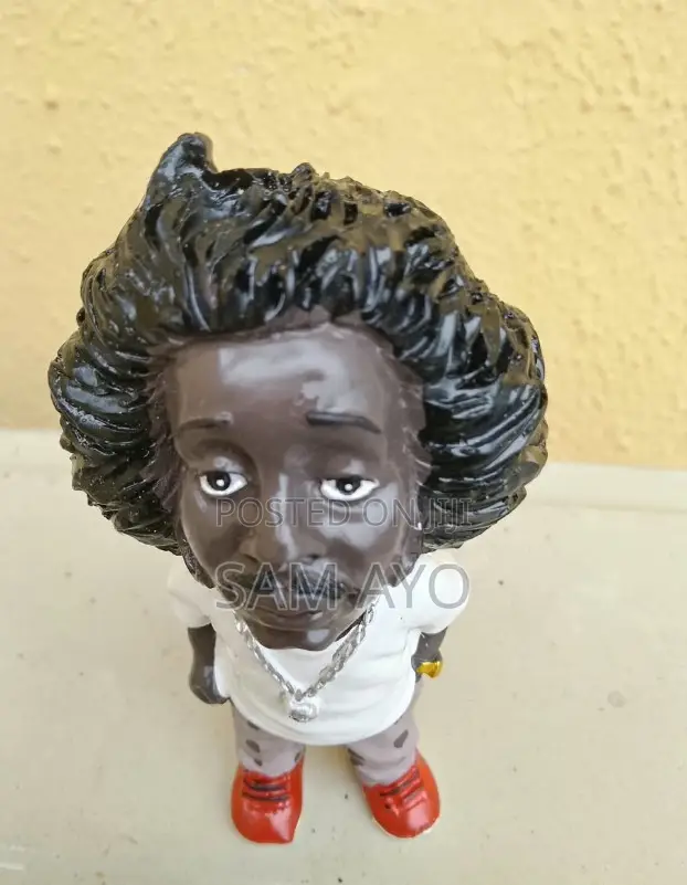 Hip Hop Legend Resin Statue Figurine Deco