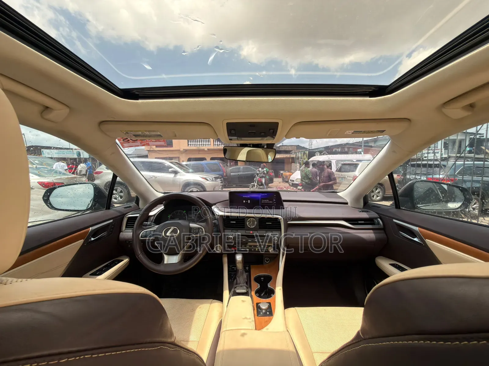 Lexus RX 350 AWD 2017 Gold