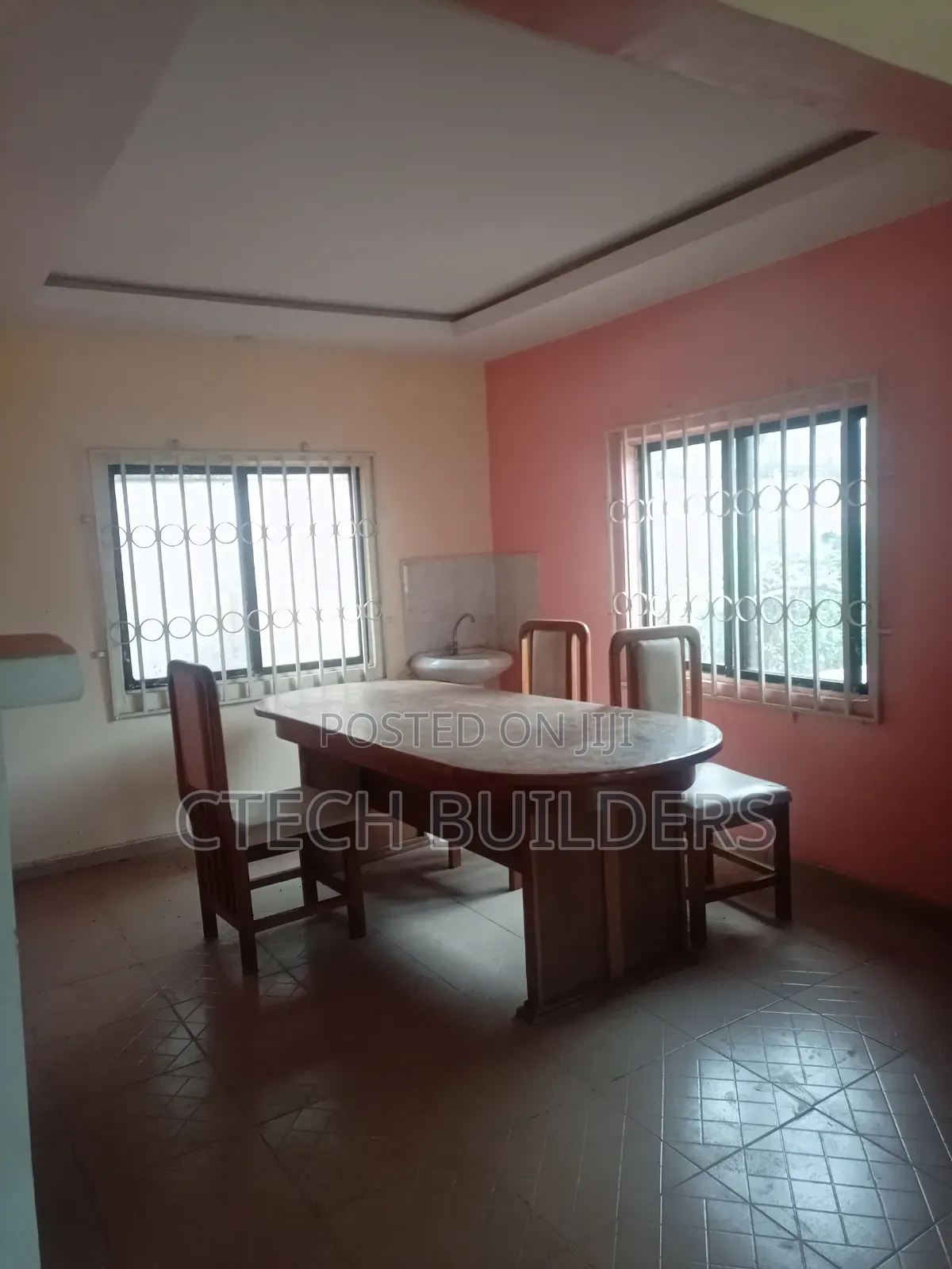 4bdrm Apartment in Benin City for rent