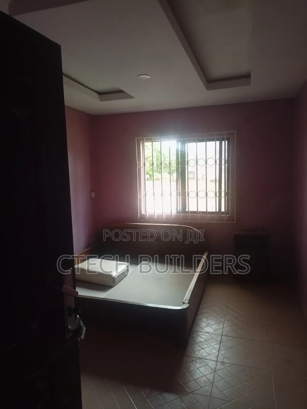 4bdrm Apartment in Benin City for rent