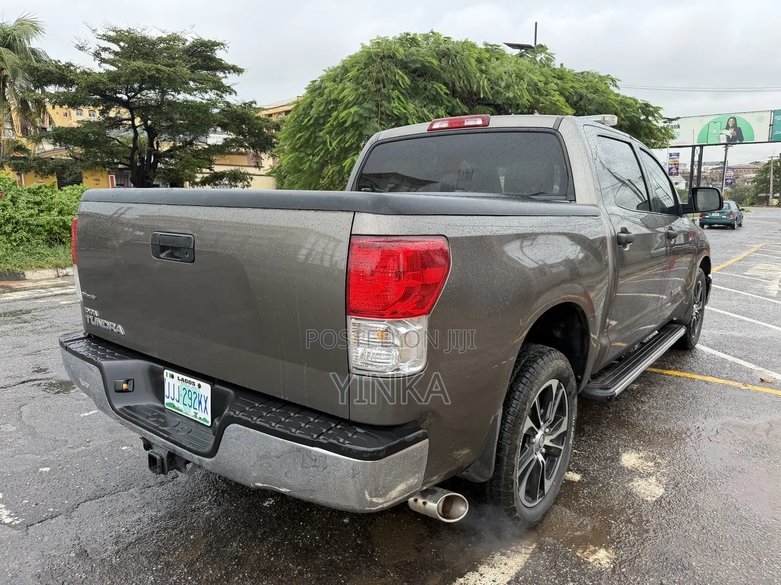 Toyota Tundra CrewMax 2010 Brown