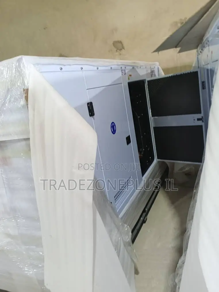 Perkins 200kVA Commercial Soundproof Generator