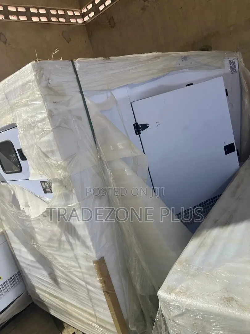 Perkins 450kVA Soundproof Diesel Power Solution
