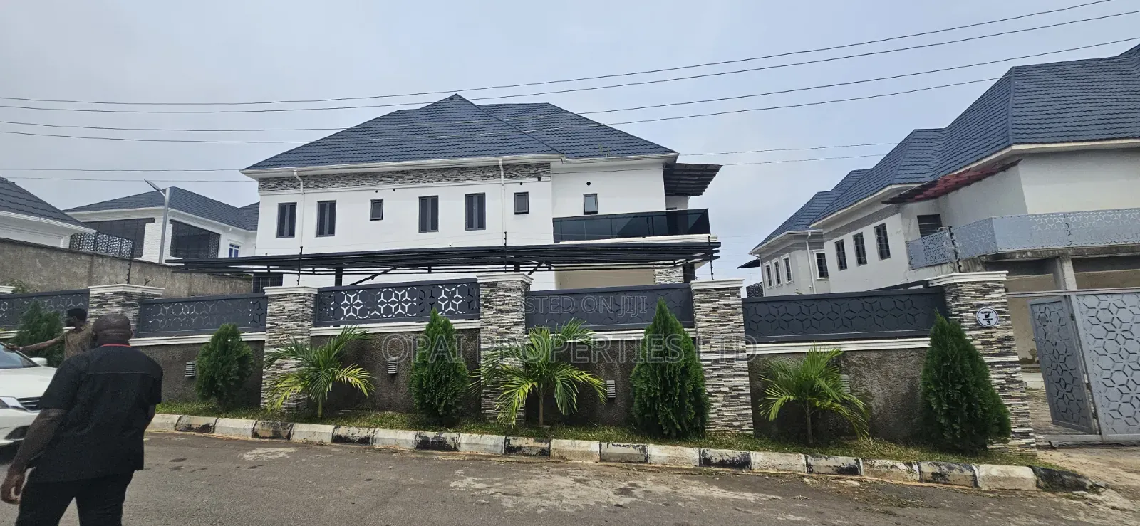 5bdrm House in Asokoro for sale