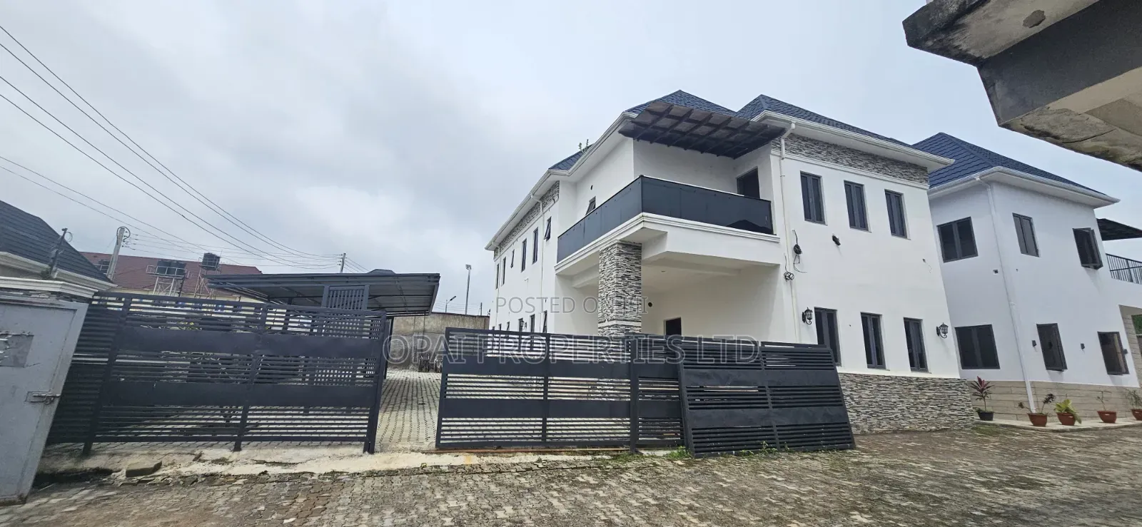 5bdrm House in Asokoro for sale