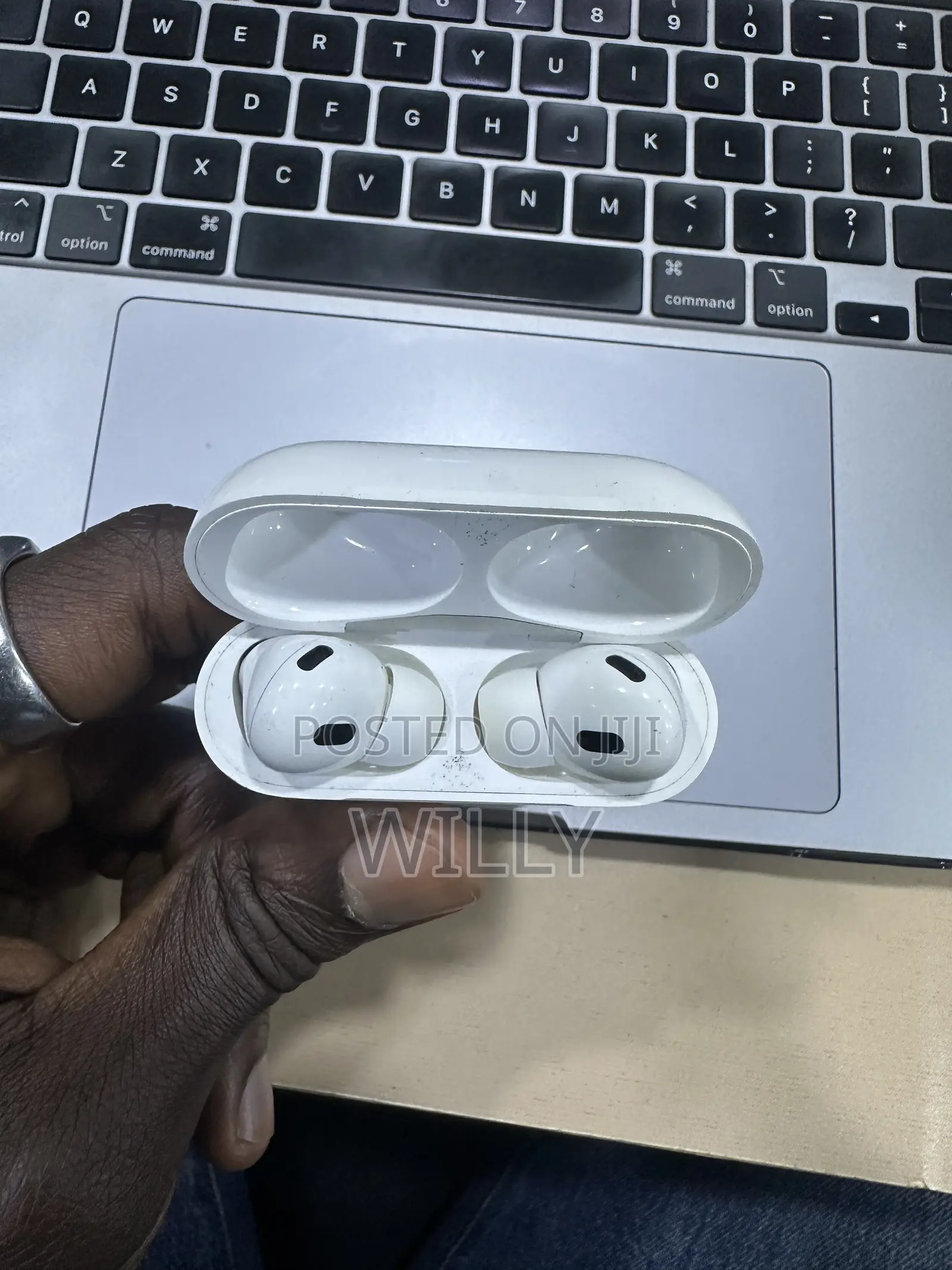 Original Apple AirPods Pro 2