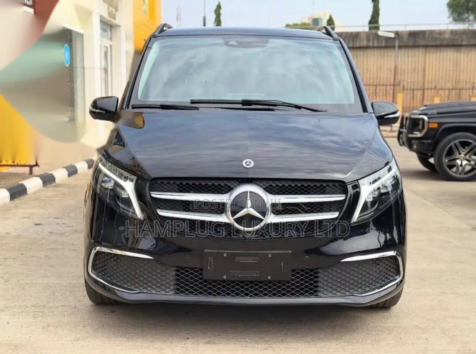 New Mercedes-Benz Viano 2023 Black