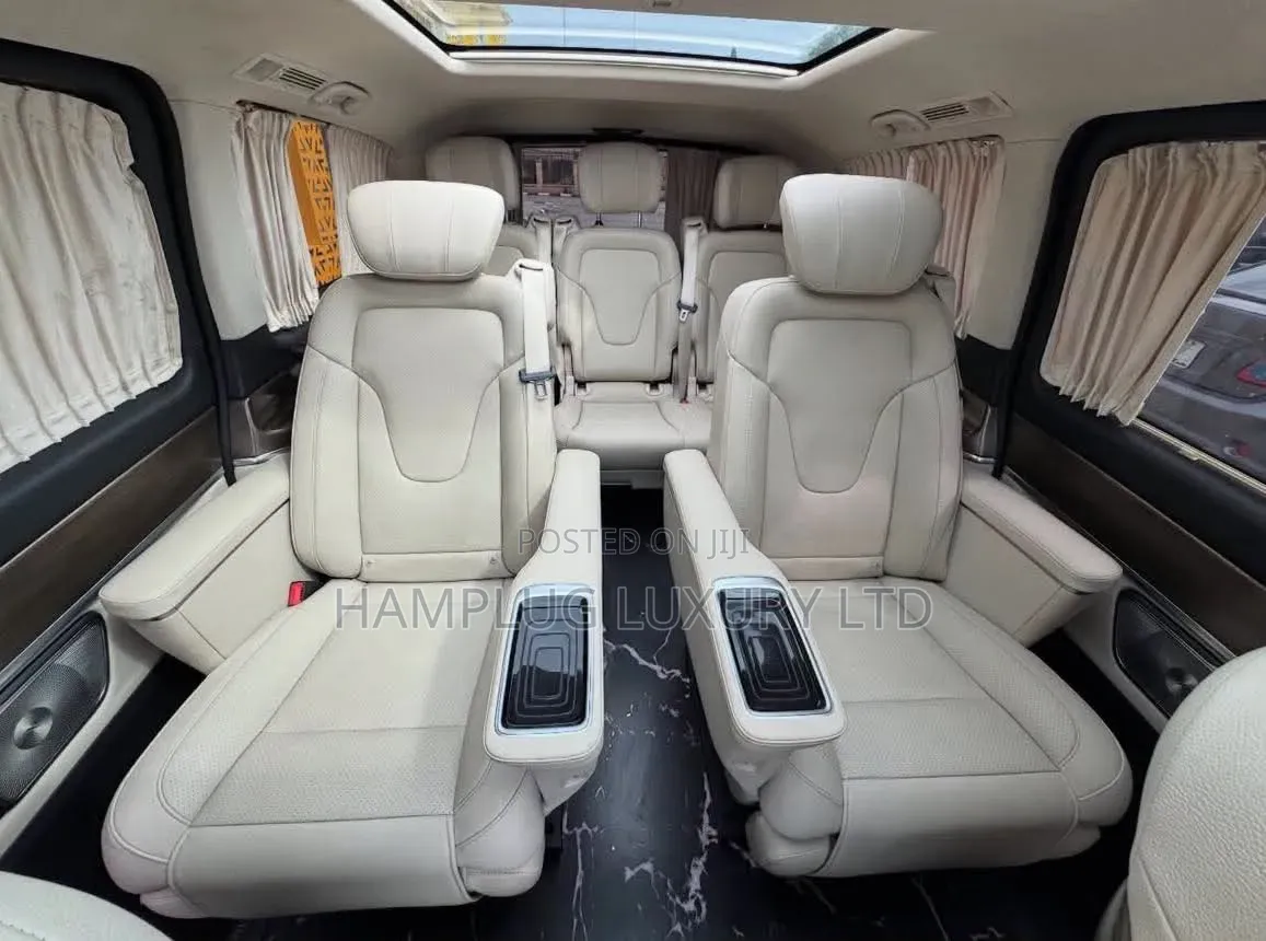 New Mercedes-Benz Viano 2023 Black