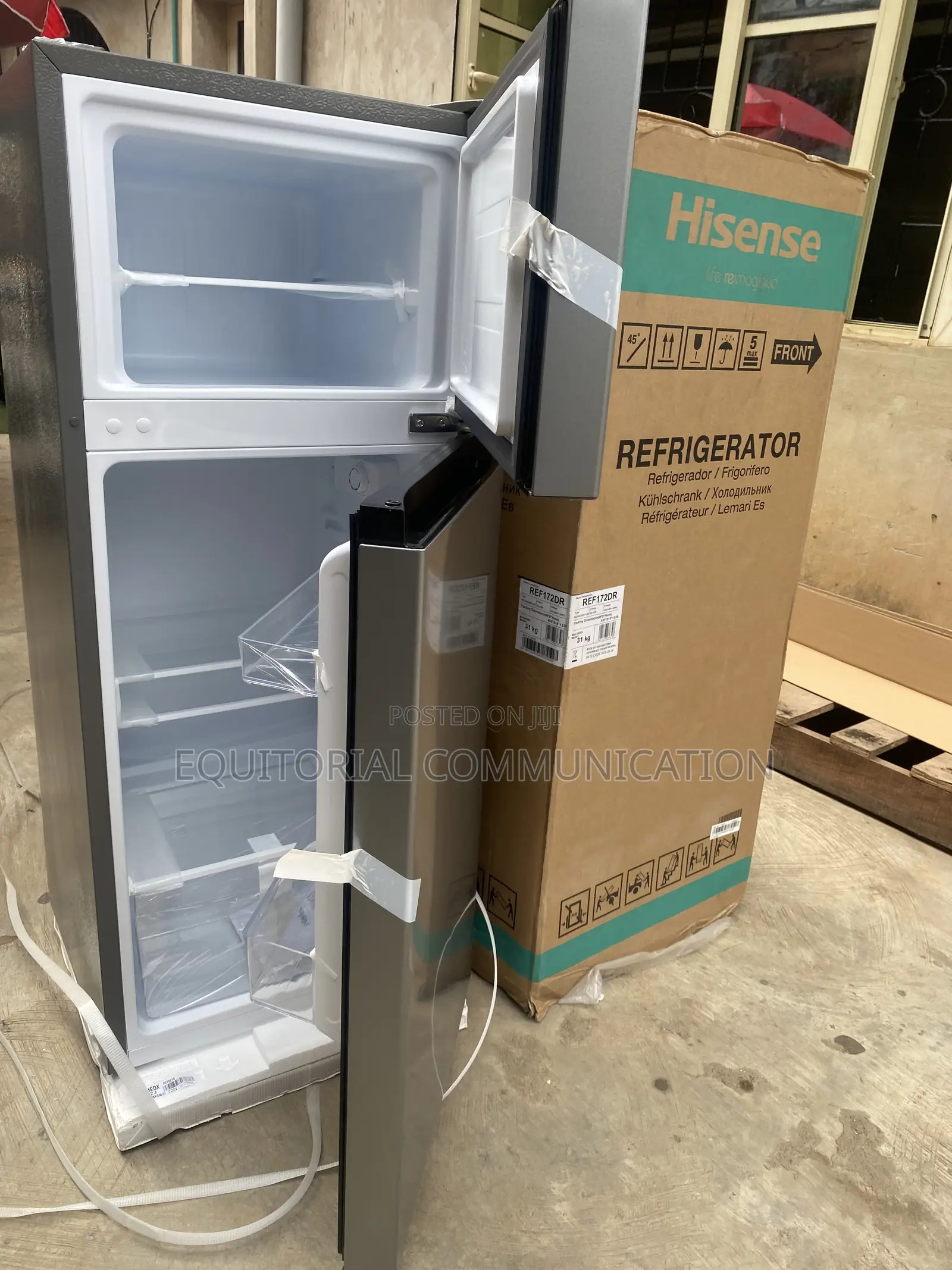 Hisense REF172DR 124L Beverage Storage Fridge