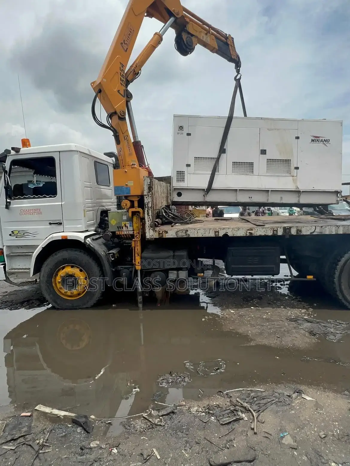 Hiabs Available to Transport Equipment