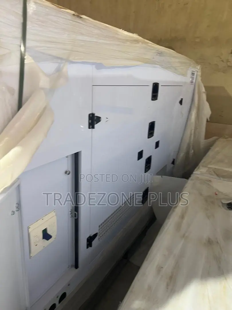 Perkins 450kVA Diesel Generator With Silent Canopy