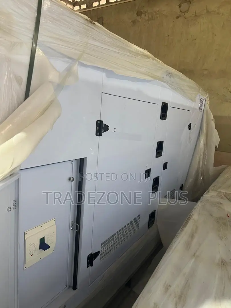 Perkins 450kVA Diesel Generator With Silent Canopy