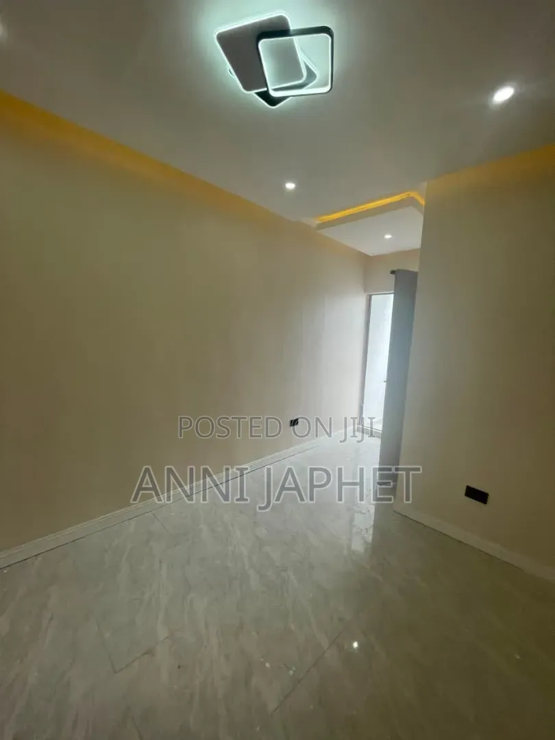 4bdrm Duplex in Awoyaya for sale