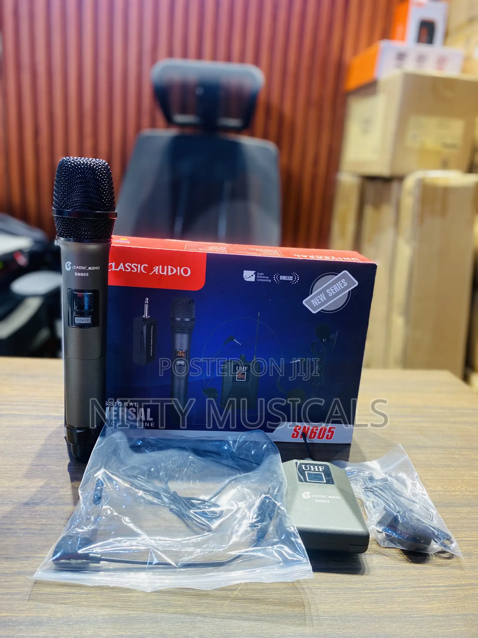 Classic Audio Sn-605 Professional Microphone