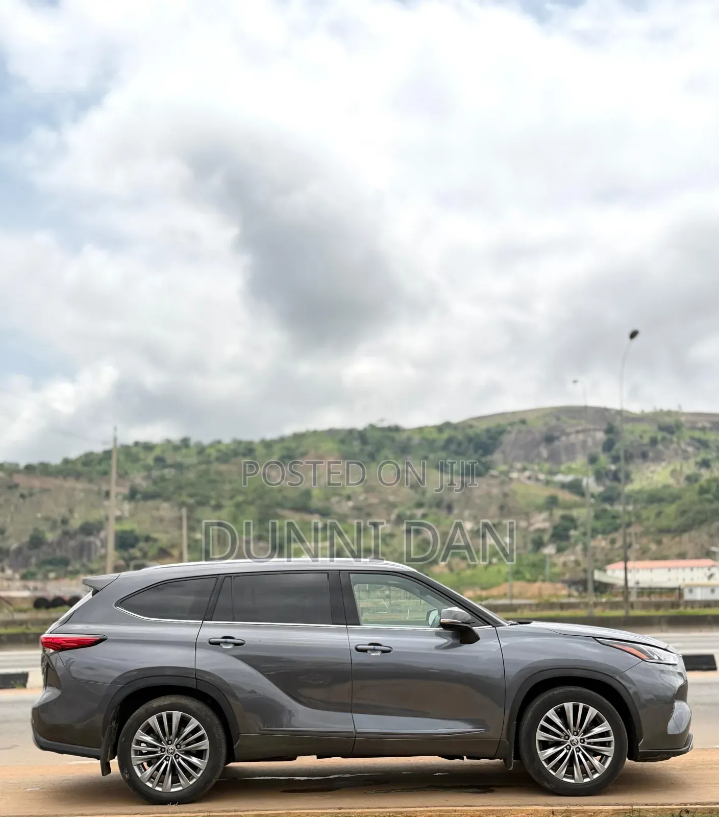 Toyota Highlander Platinum 2021 Gray