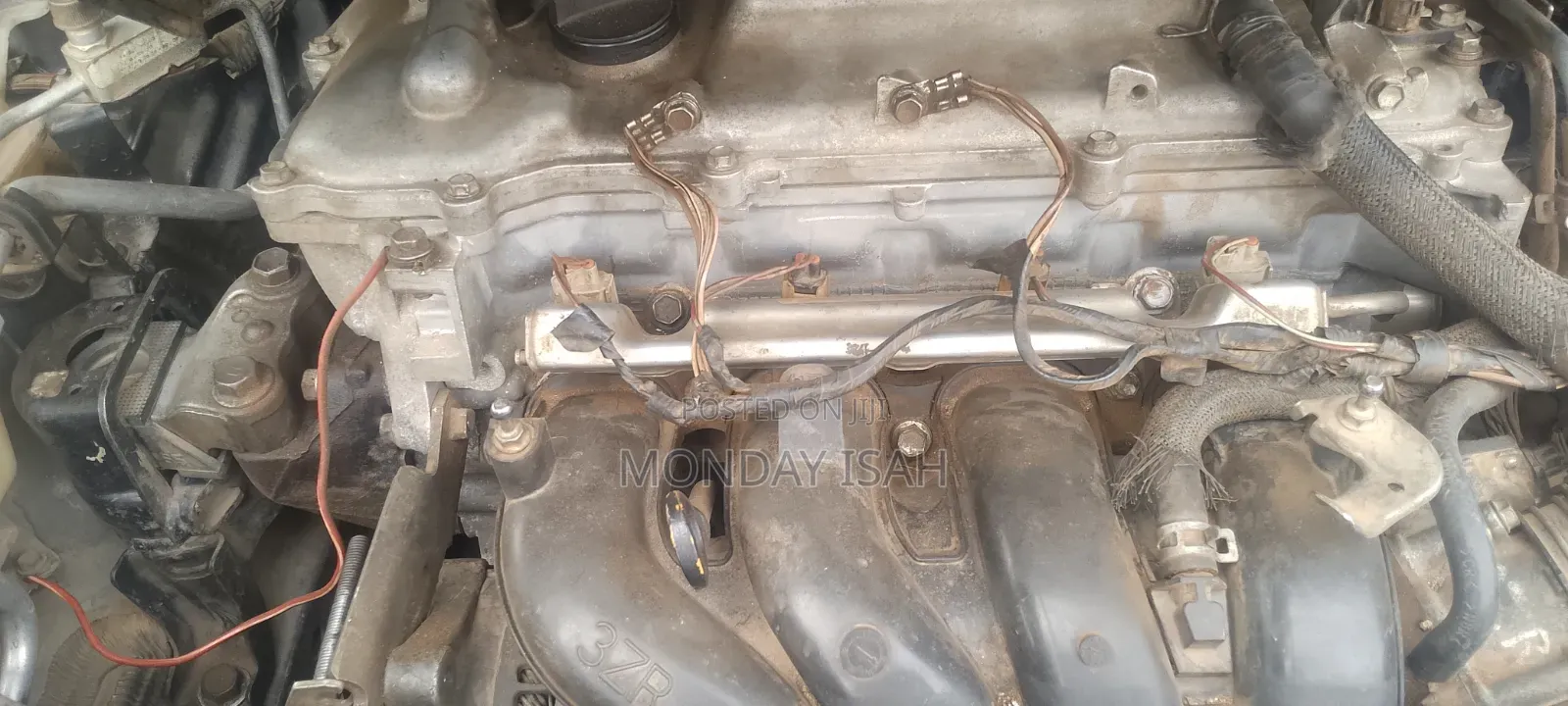 Toyota Avensis 2012 Beige