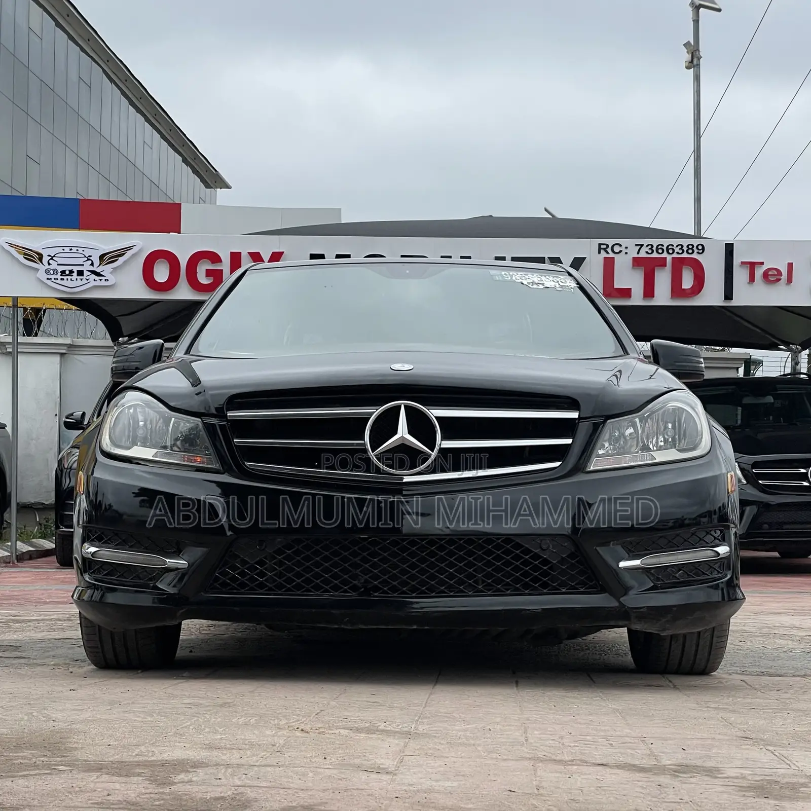 Mercedes-Benz C300 2014 Black