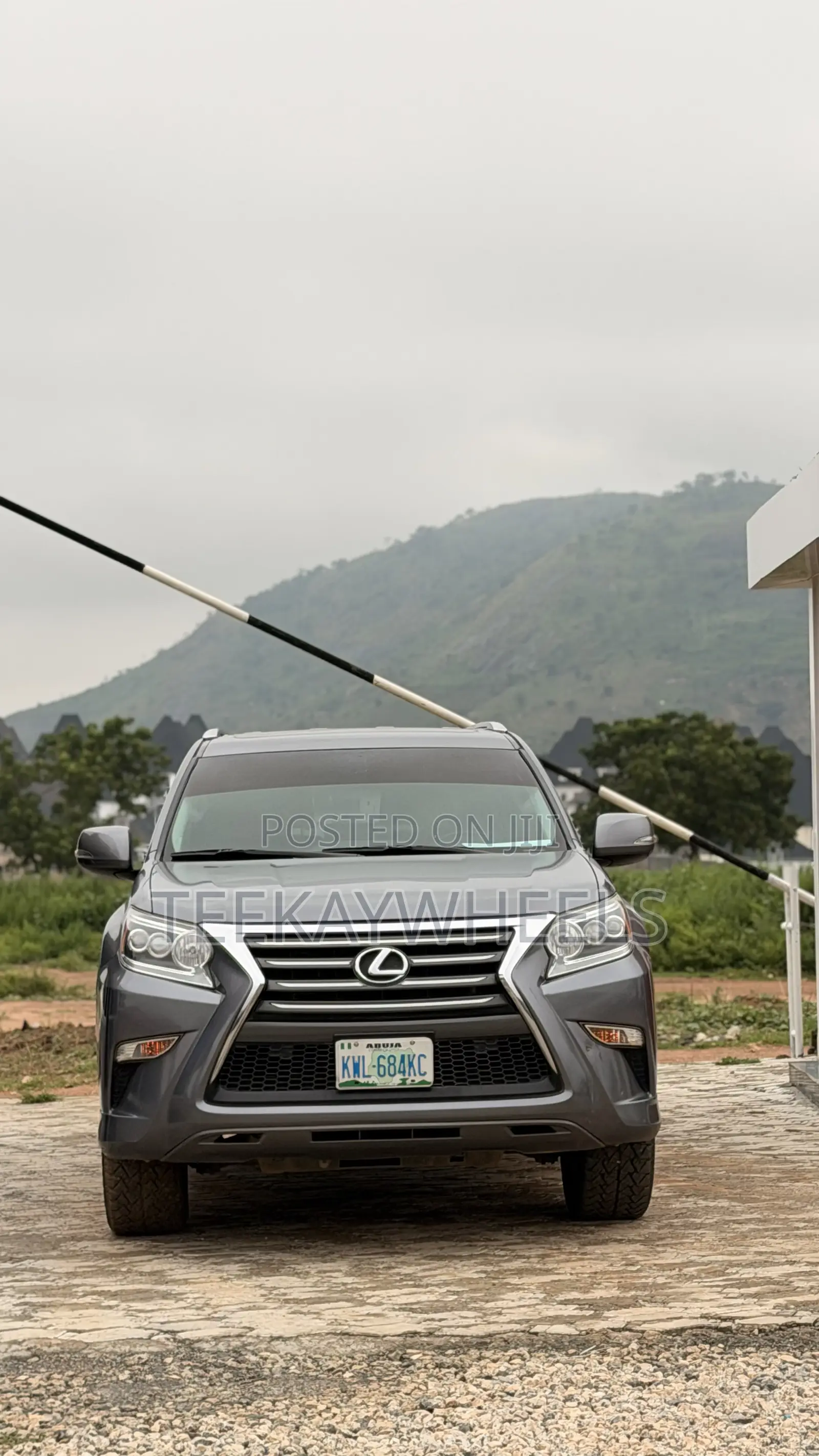 Lexus GX 460 Base 2016 Gray