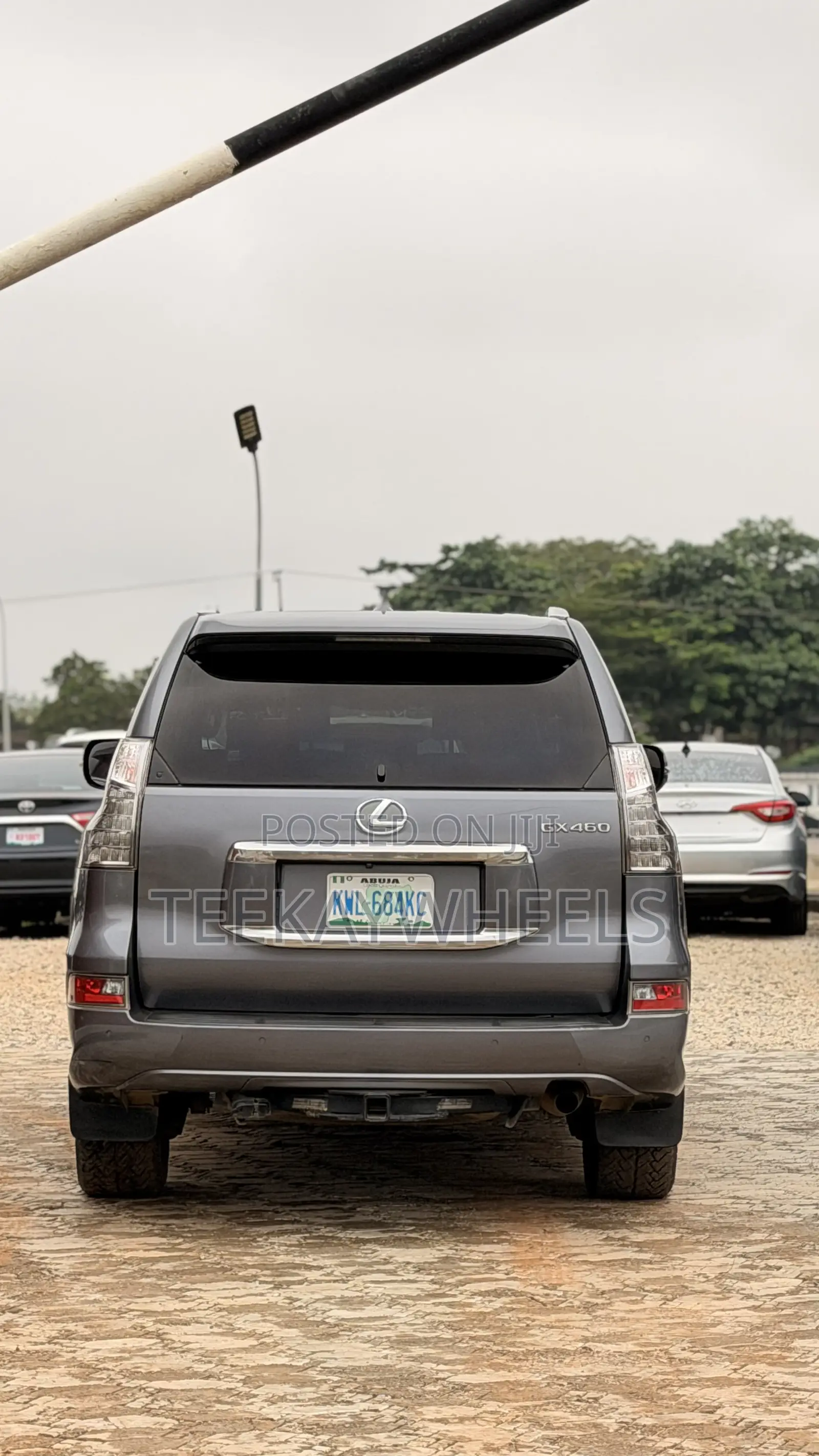 Lexus GX 460 Base 2016 Gray