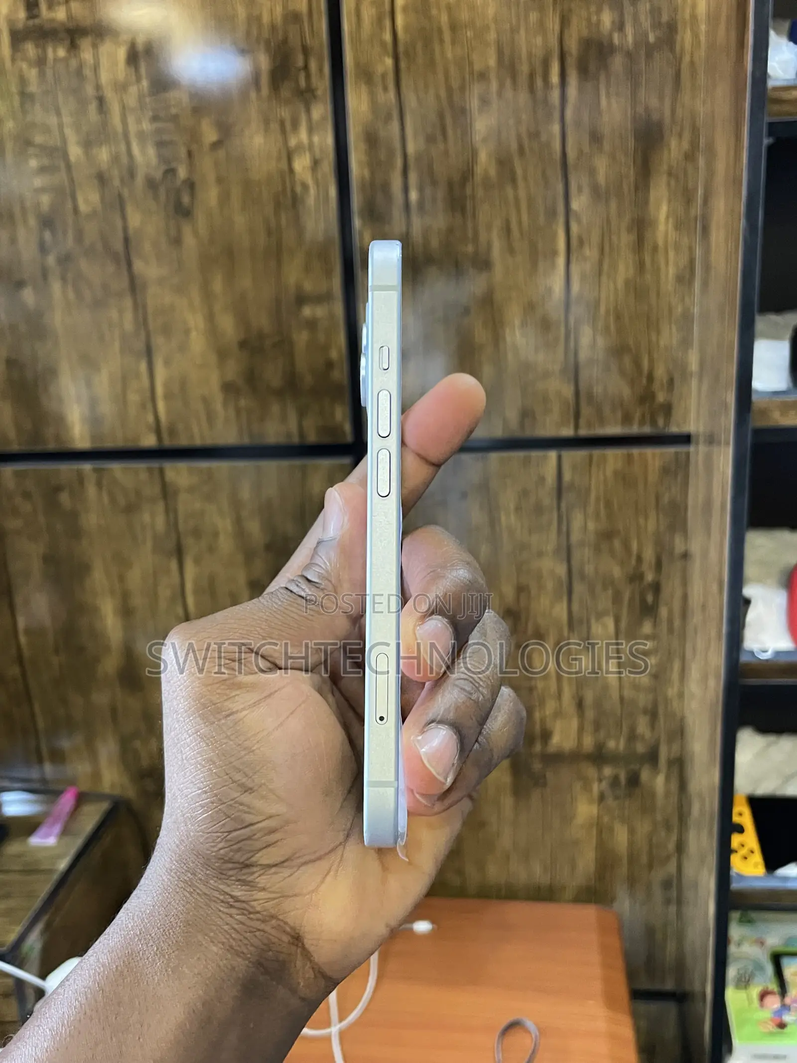 Apple iPhone 15 128 GB White