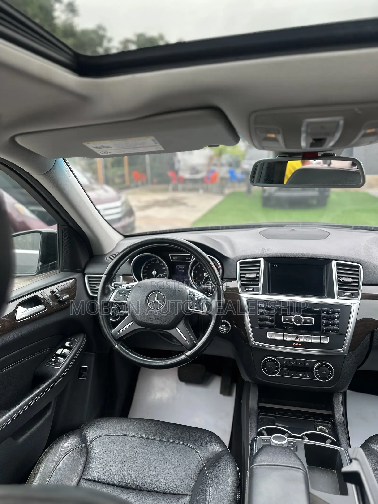 Mercedes-Benz M Class ML350 4MATIC 4dr SUV AWD (3.5L 6cyl 7A) 2015