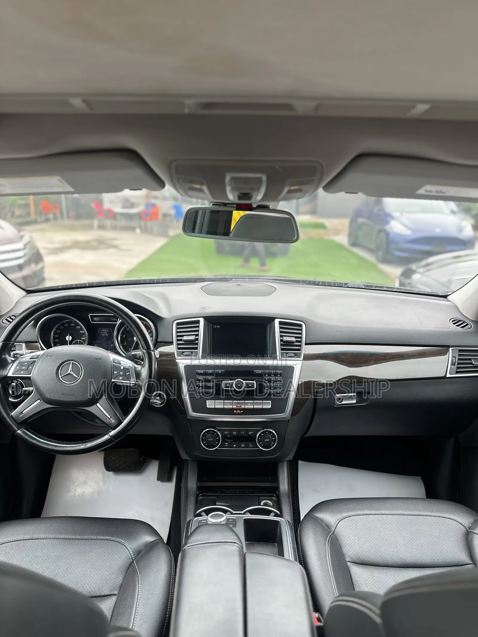 Mercedes-Benz M Class ML350 4MATIC 4dr SUV AWD (3.5L 6cyl 7A) 2015