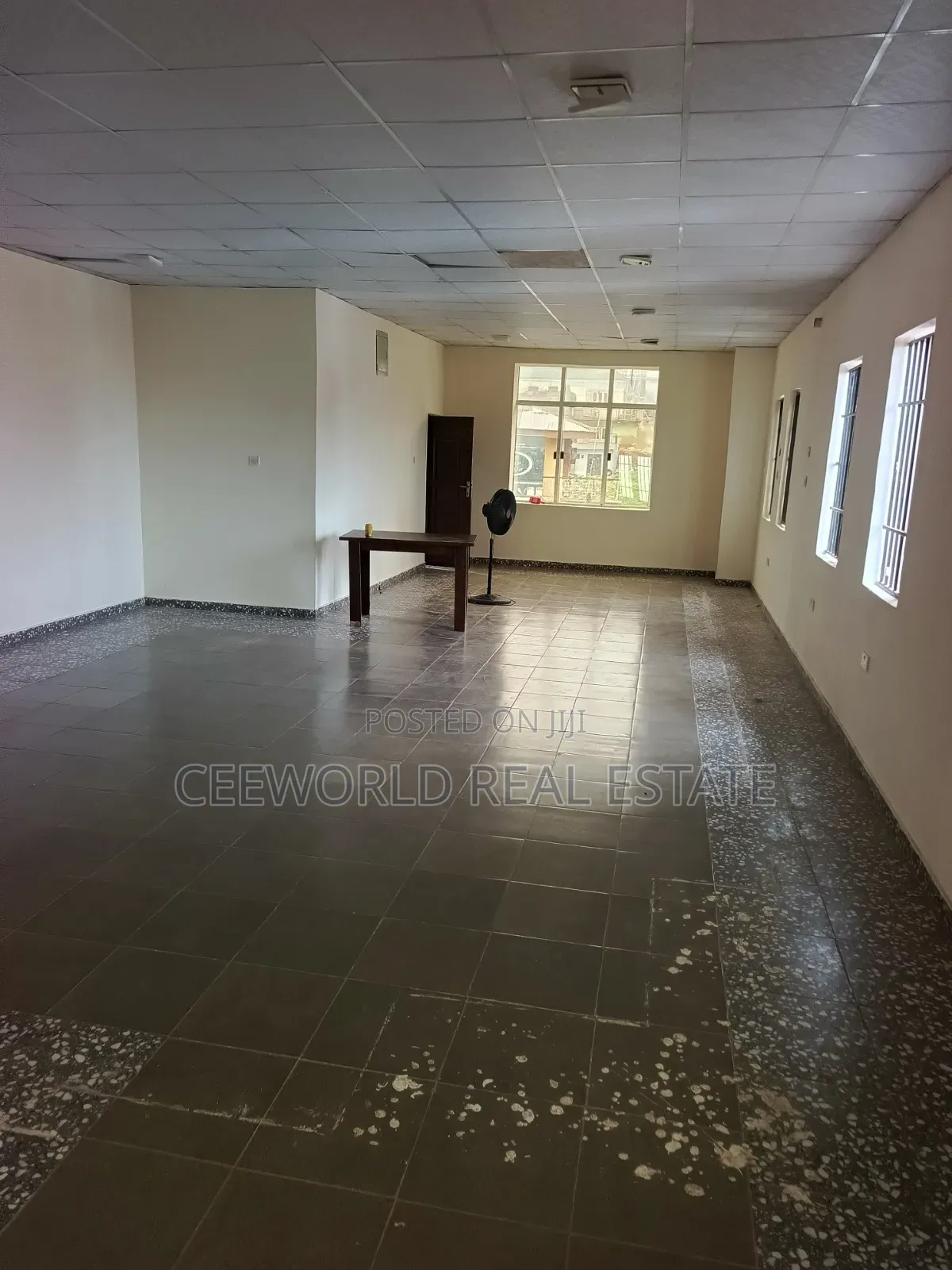 Very Spacious Open Plan Office Space Available at Vertinary Mokola