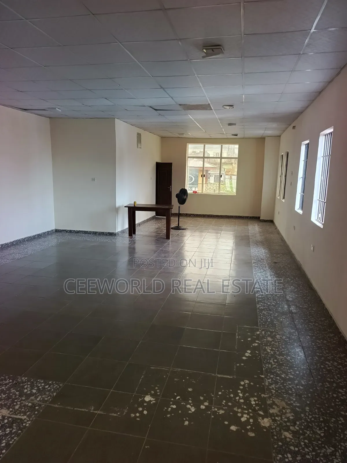 Very Spacious Open Plan Office Space Available at Vertinary Mokola