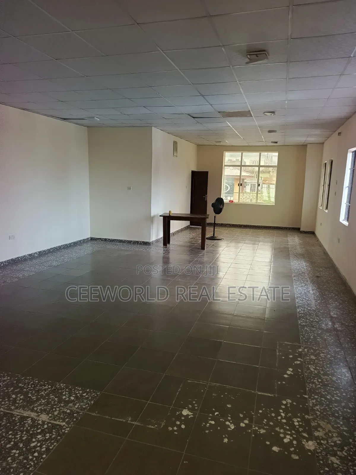 Very Spacious Open Plan Office Space Available at Vertinary Mokola