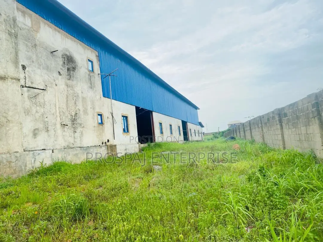 Industrial Warehouse & 1-Acre Property