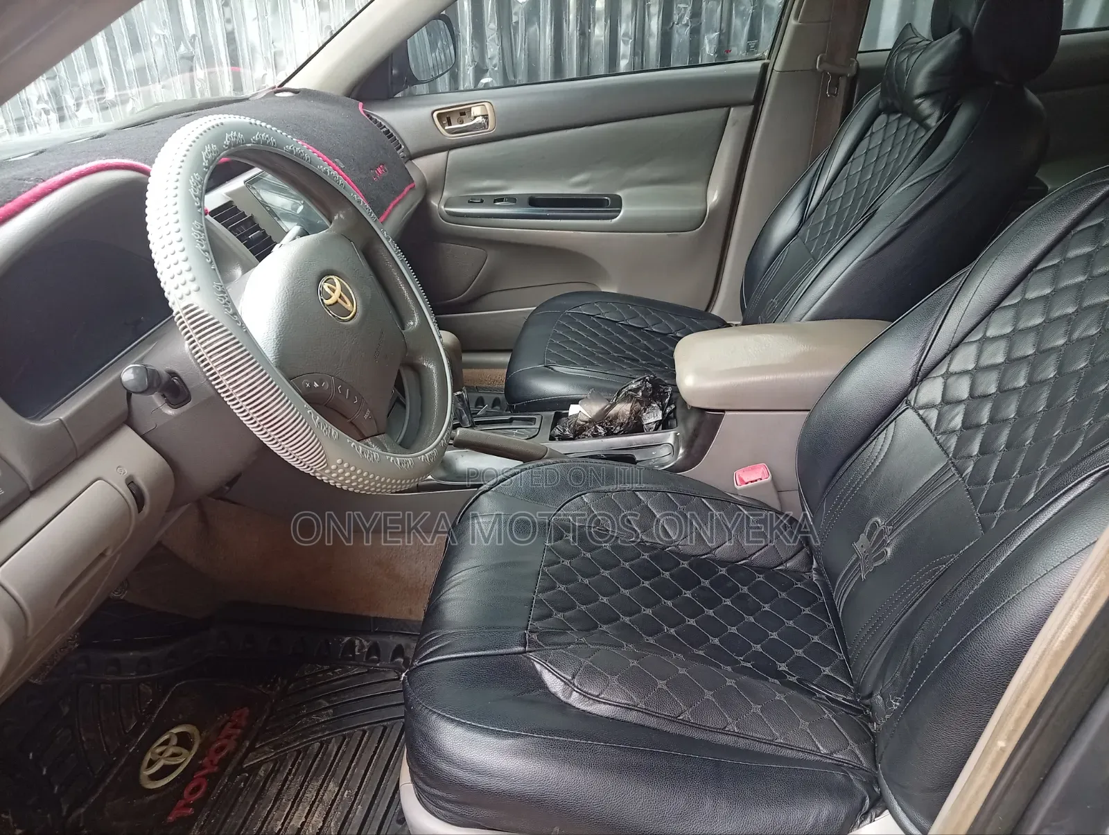 Toyota Camry LE V6 4dr Sedan (3.0L 6cyl 4A) 2002 Gray