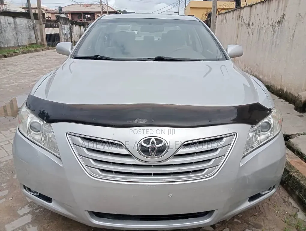 Toyota Camry LE V6 4dr Sedan (3.5L 6cyl 6AM) 2008 Silver
