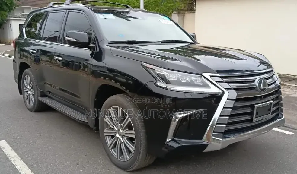 Lexus LX 570 AWD 2017 Black