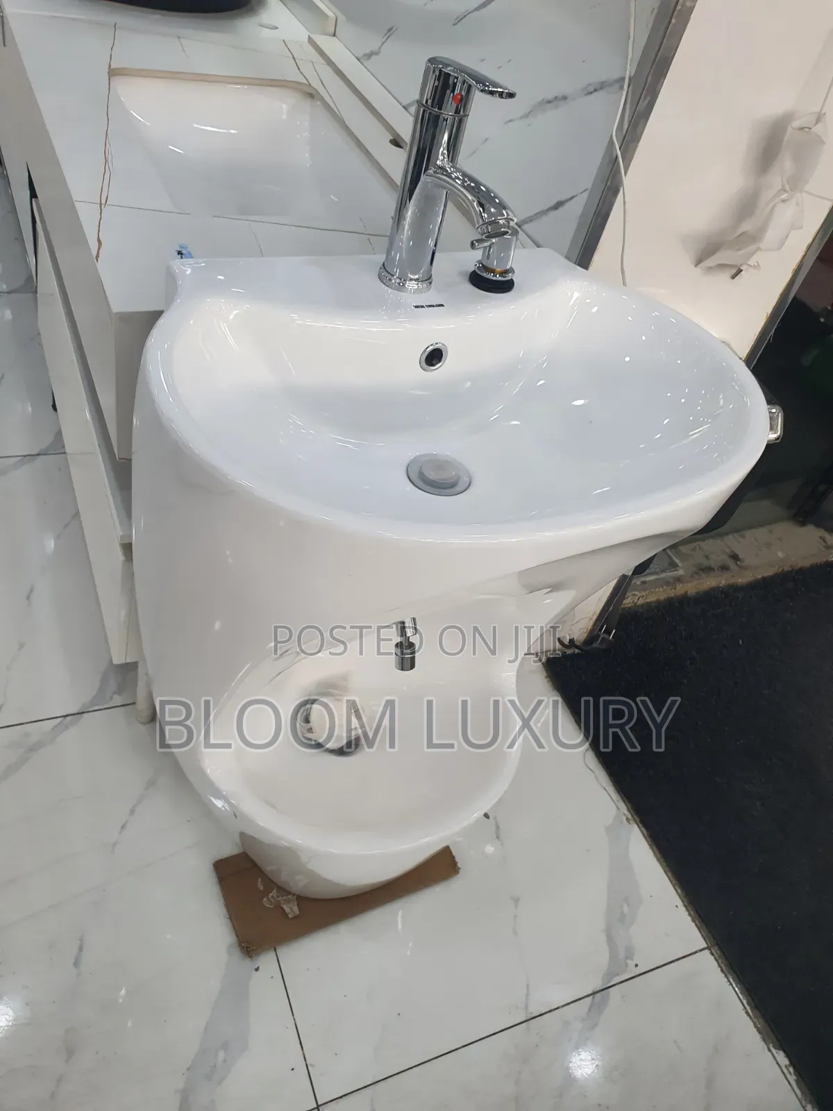 A Unique Wash Hand Basin With Foot Wash