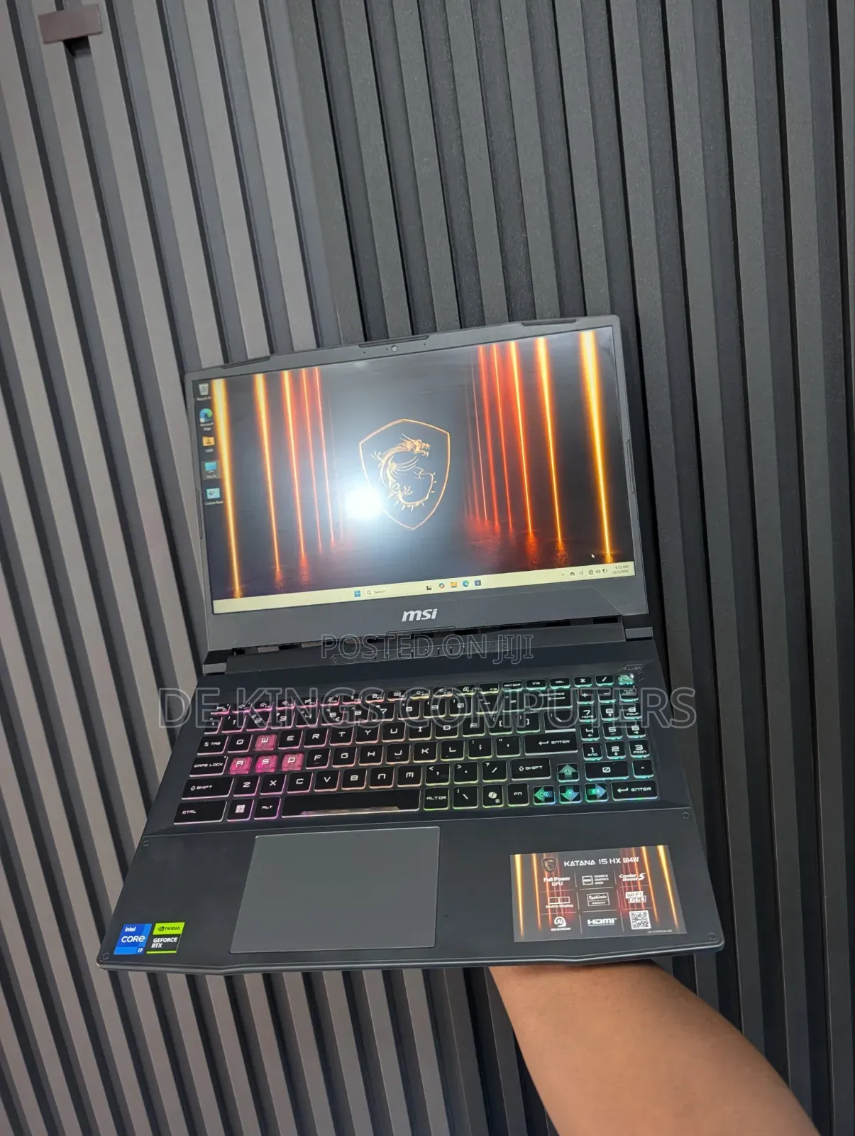 Laptop MSI Katana 15 16GB Intel Core i7 SSD 512GB