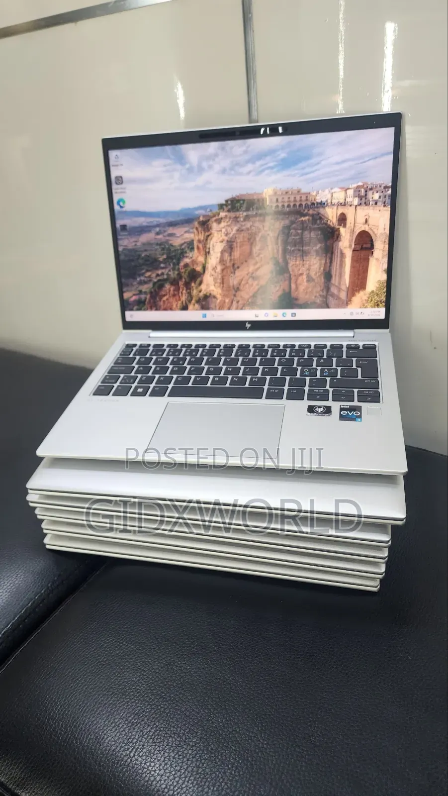 Laptop HP EliteBook 830 G9 16GB Intel Core i5 SSD 256GB