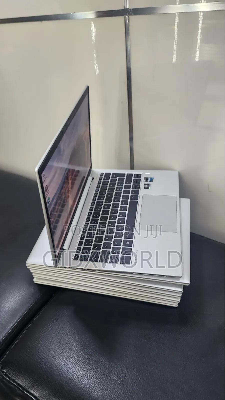 Laptop HP EliteBook 830 G9 16GB Intel Core i5 SSD 256GB